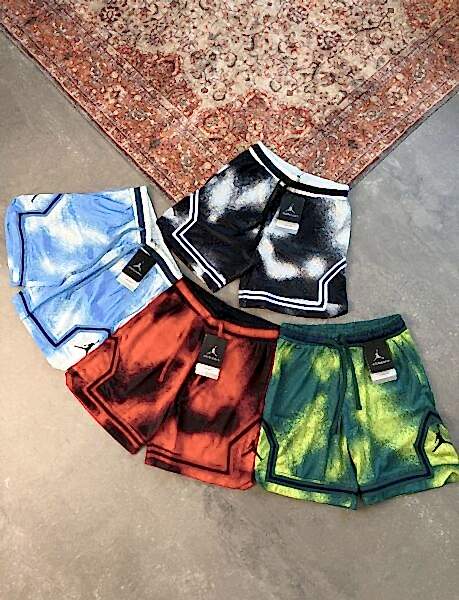 Jordan Tarz Oversize Şort – Sokak Modasının Efsanesi!